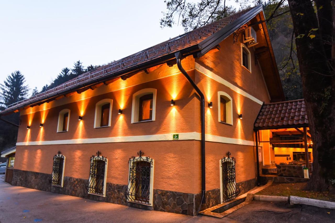 Gorska Reka Guesthouse Zreče エクステリア 写真